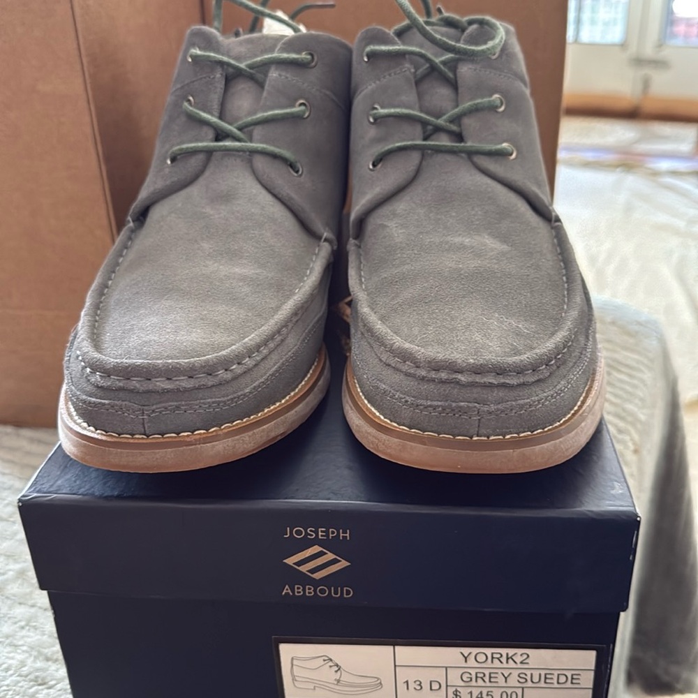 Joseph Abboud York2 grey suede boots size 13 only worn once